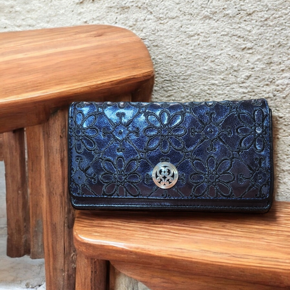 **Brighton Sapphire/Black Metalic Valencia Leather Large Crossbody Wallet - Picture 2 of 5